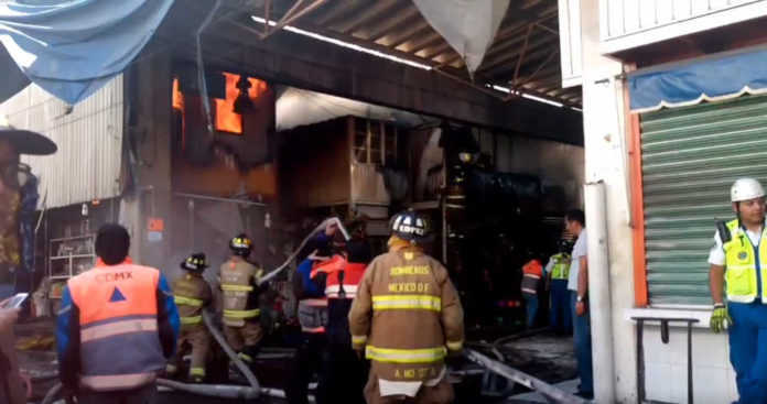 Incendio en el Mercado de Jamaica Incendio en el Mercado de Jamaica