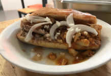 Las del 333: tortas ahogadas realmente tapatías Siempre se agradece una buena torta ahogada