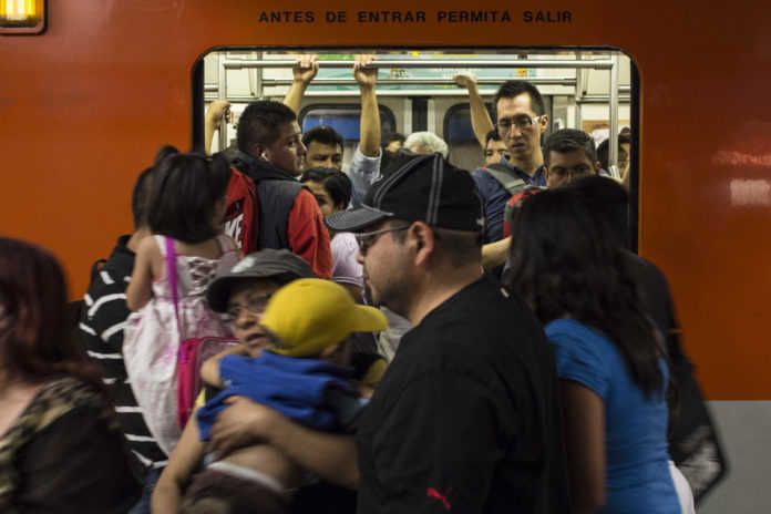 Metro-CDMX Radio Metro se escuchará en todos los vagones y tendrá una app descargable.