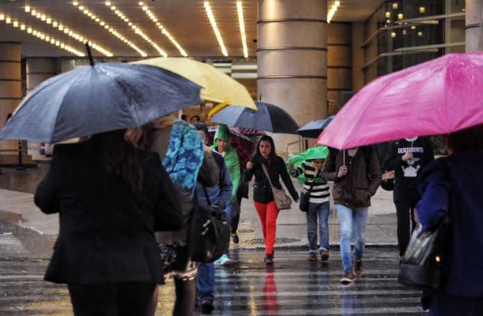 Lluvias-CDMX-Franklin Protección Civil emitió una alerta por vientos fuertes, causados por Franklin