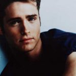 shakira-y-beyonce-beautiful-liar