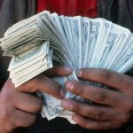 el-rollo-de-billetes