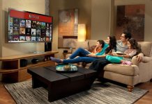 Las series que más disfrutamos en Netflix en 2017 Siguiendo con los recuentos para terminar el año (porque ya sólo quedan 20 días), ahora te recordamos cómo vimos y nos emocionamos con las series de netflix en 2017