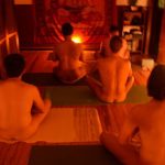 le-entras-al-yoga-hazlo-desnudo