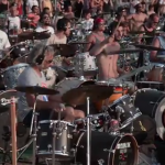1000-musicos-tocan-juntos-learn-to-fly-para-que-foo-fighters-toque-en-italia