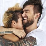 tener-tatuajes-te-convierte-en-el-m-e-j-o-r-amante