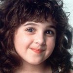 actriz-de-la-pequena-picara-participa-en-the-voice