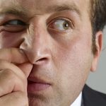 20-cosas-que-hacemos-cuando-creemos-que-nadie-nos-ve