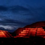 habra-una-carrera-nocturna-en-teotihuacan-te-atreves