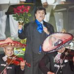 juan-gabriel-hace-cover-de-creedence-clearwater-revival