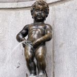 cantando-bajo-la-lluvia-dorada