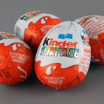 la-envoltura-de-los-huevitos-kinder-podria-causar-cancer