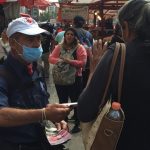 la-historia-del-repartidor-de-volantes-de-70-anos