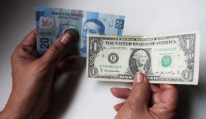 Los pesimistas lo advirtieron: el dólar llega a 22