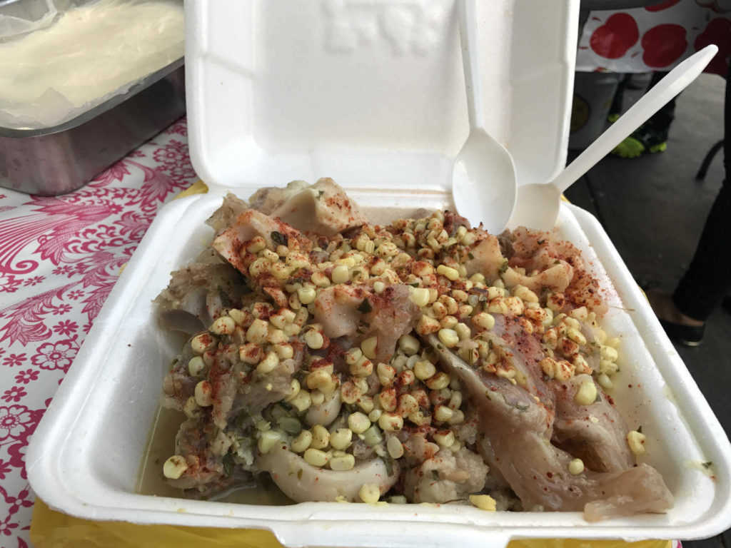 Esquites con tuétano en Xola