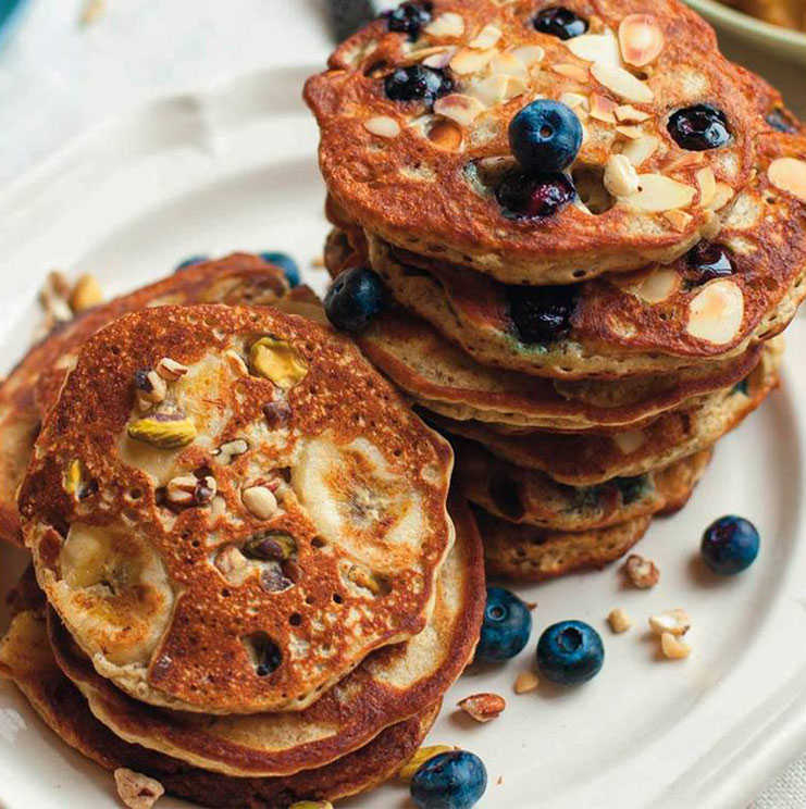 Hot cakes con blueberries