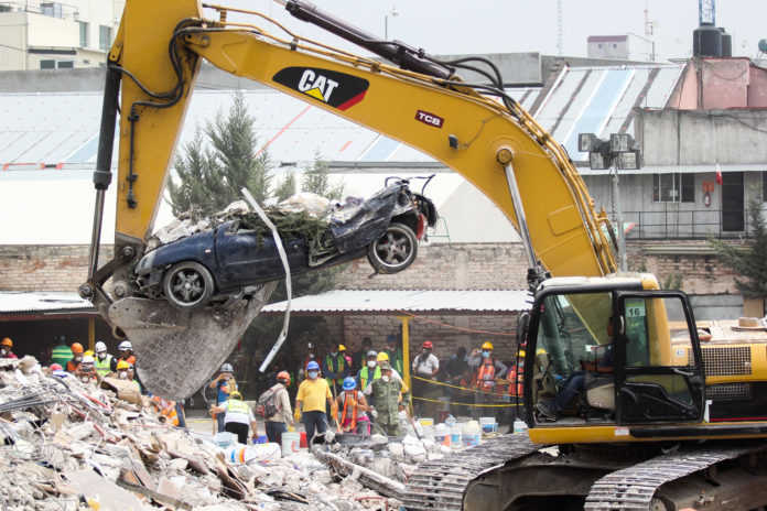 Chimalpopoca-Bolivar-escombros