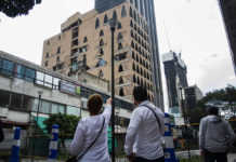 Réplicas del sismo: miles de trabajadores sin derechos laborales