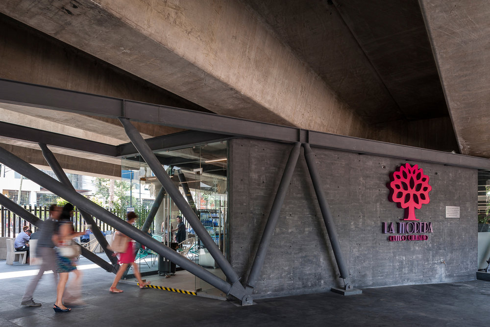 restaurantes bajo puentes en la cdmx