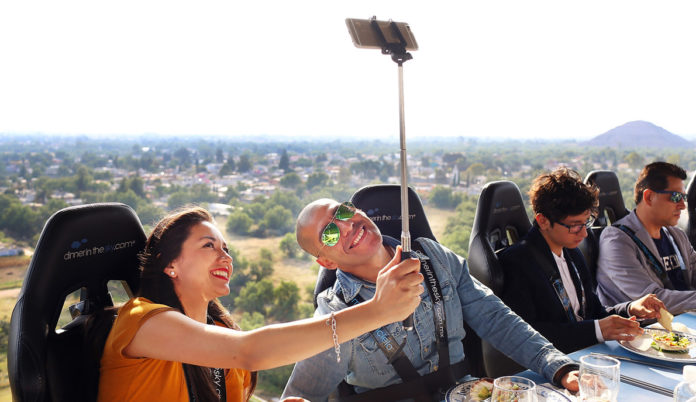 Dinner-in-the-sky-Teotihuacán-2018 Dinner in the sky Teotihuacán 2018