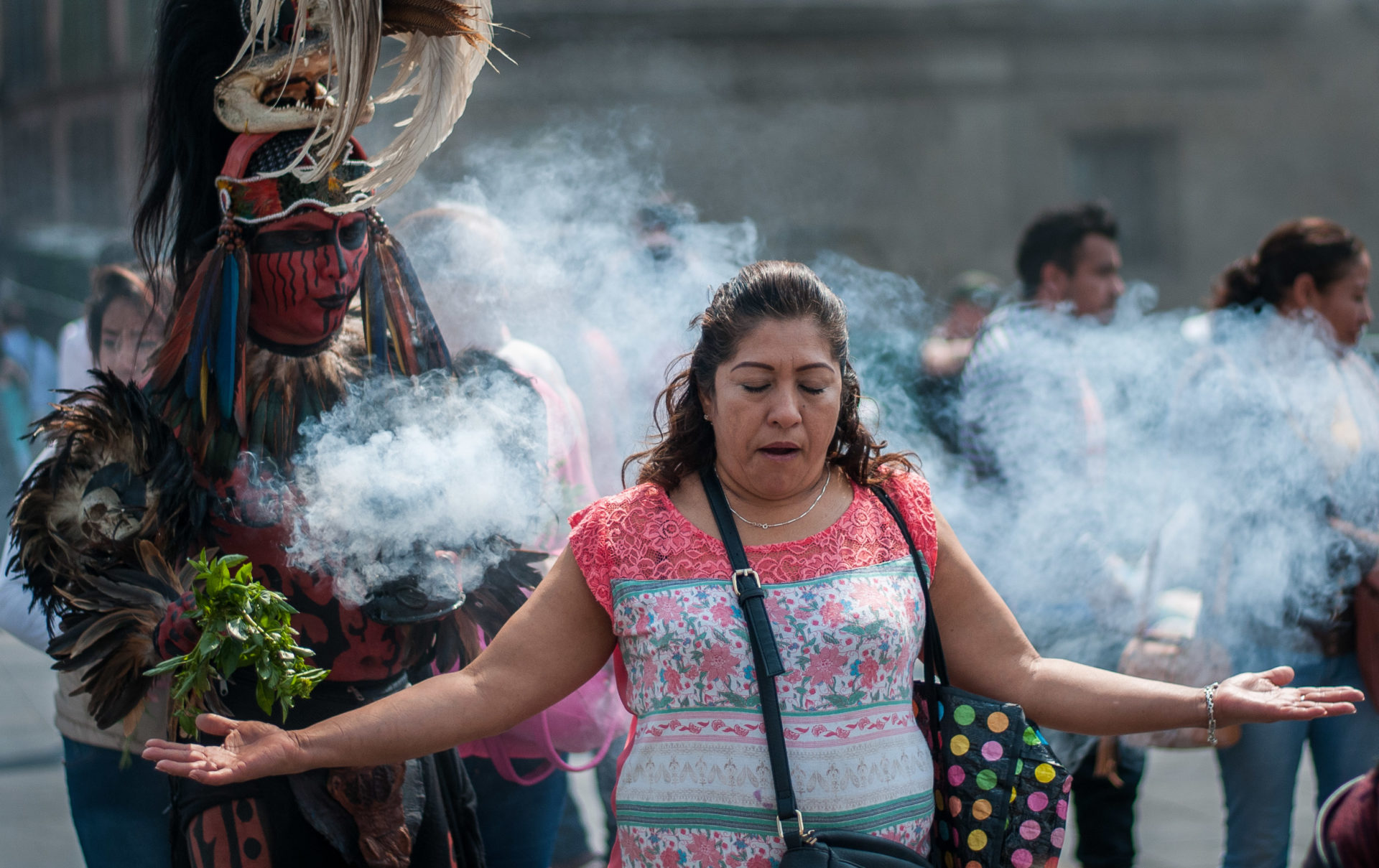 chilango - Limpias energéticas, lectura de aura y sesión de ángeles