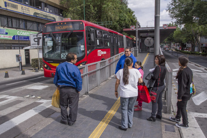 Etiopia_Cerrada-1 acceso a la estación Etiopía
