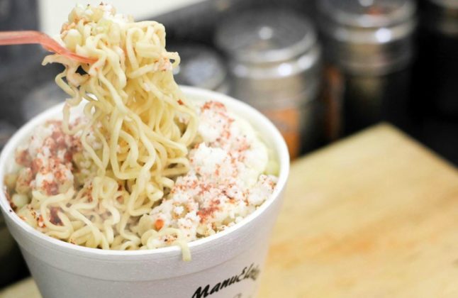 Chilango - Esquites en CDMX: con suadero, noodles, tuétano o papitas