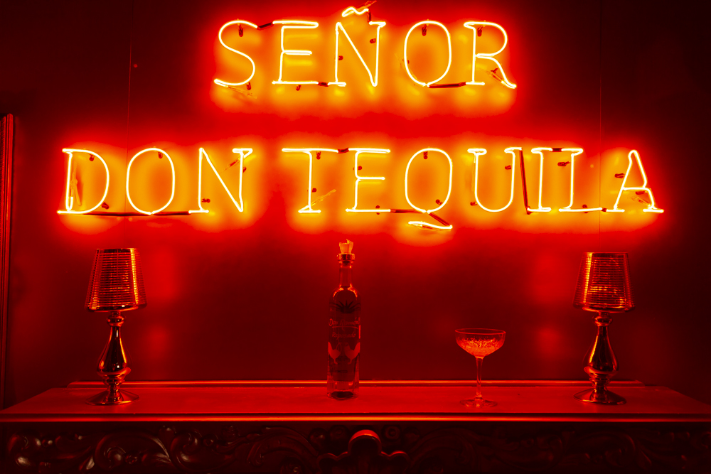 Tequila Don Ramón tiene nueva imagen con Paquita la del Barrio🥃