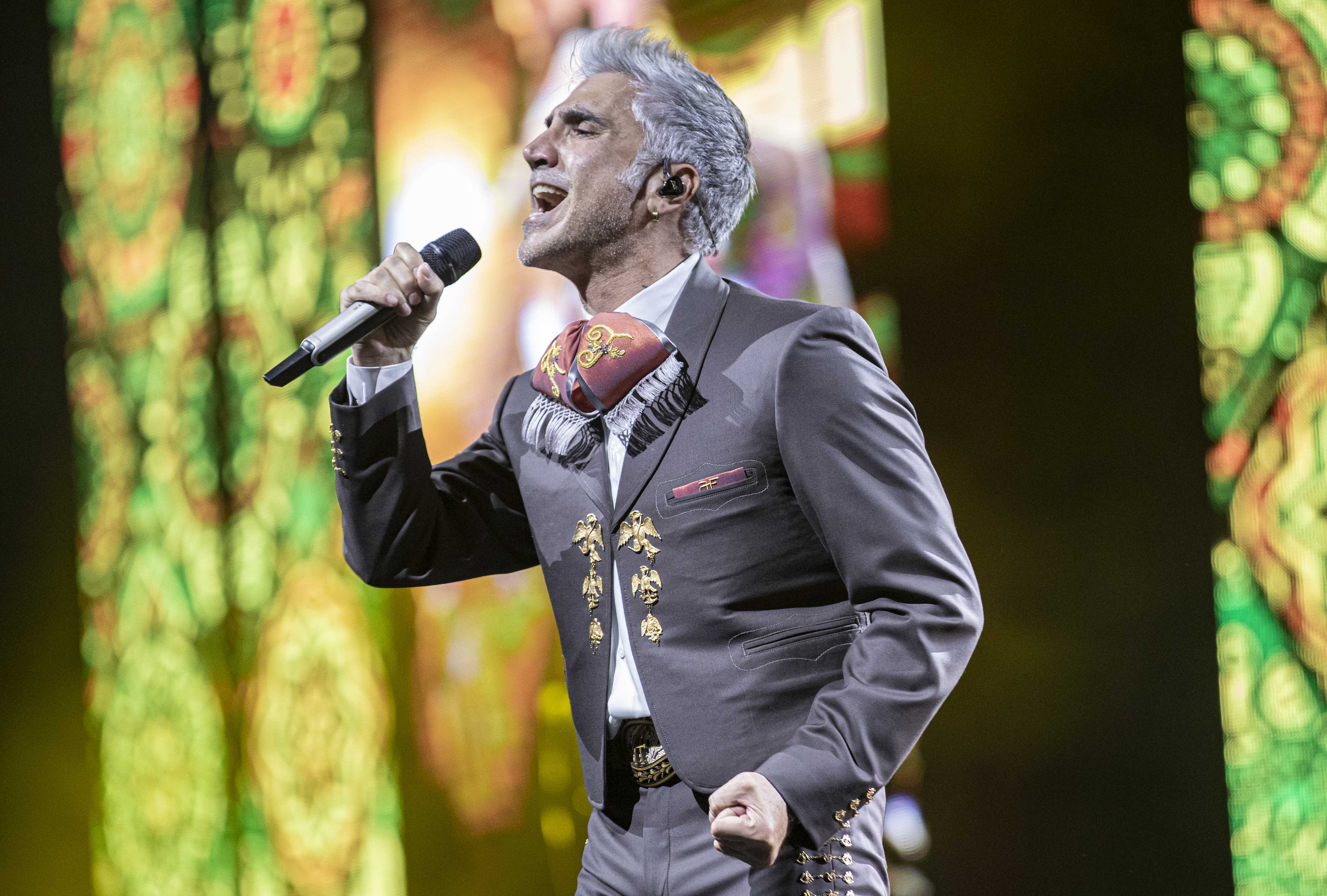 quieres-quedar-bien-rifate-con-el-potrillo