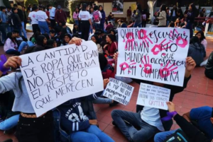 alumnas-del-cecyt-13-denuncian-acoso-en-el-plantel