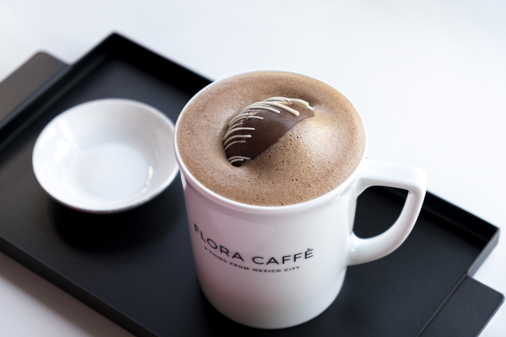 Flora Caffé / bombas de chocolate