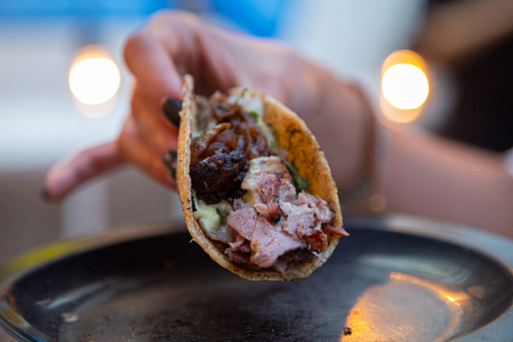 Los Nacionales: trompo de arrachera