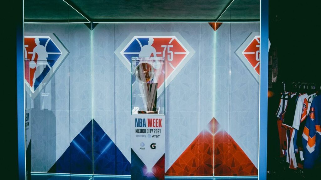 nba-beyond-the-lines-la-expo-que-trae-a-cdmx-el-espiritu-del-basquet