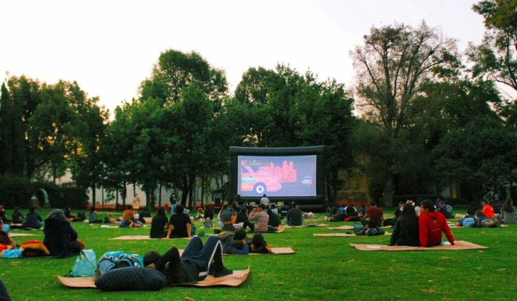 cine aire libre los pinos