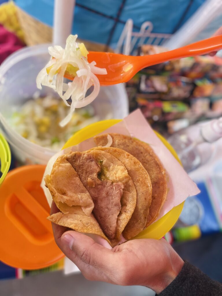 chilango 5 puestos de tacos de canasta rifadísimos en el sur de la CDMX