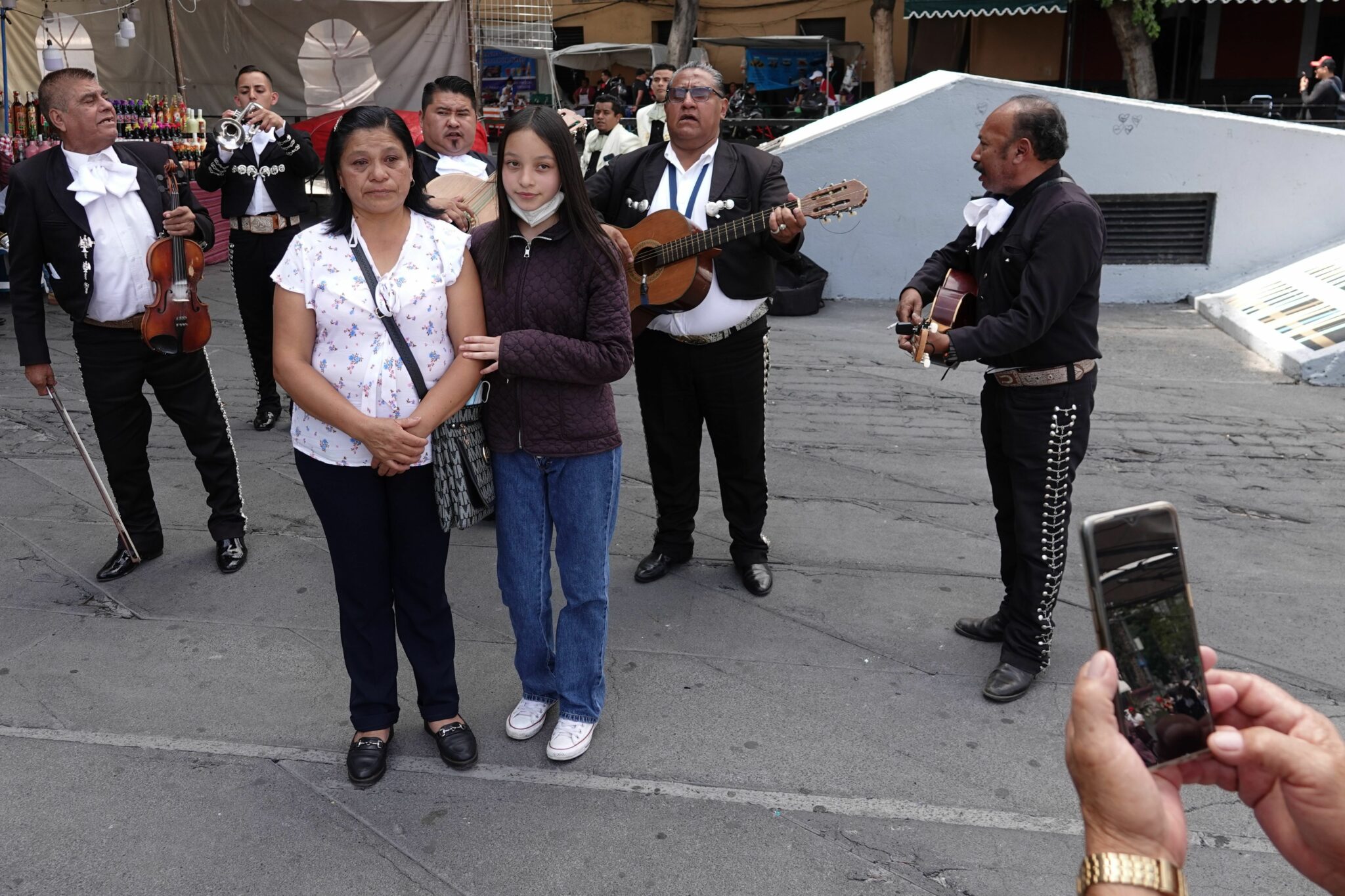 Cuánto cuesta una serenata en Garibaldi por el Día de las Madres en