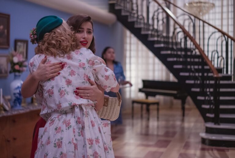 Chilango Consuelo, la serie de Vix sobre la liberación femenina