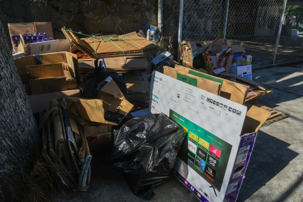 Gobierno de CDMX comprará basura de plástico y cartón