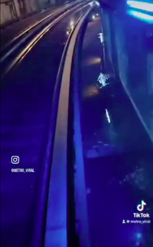 Filtración de agua en la Línea 8 del Metro de CDMX