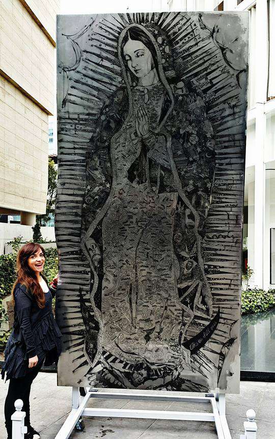 La Virgen de los Migrantes de Eva Vale