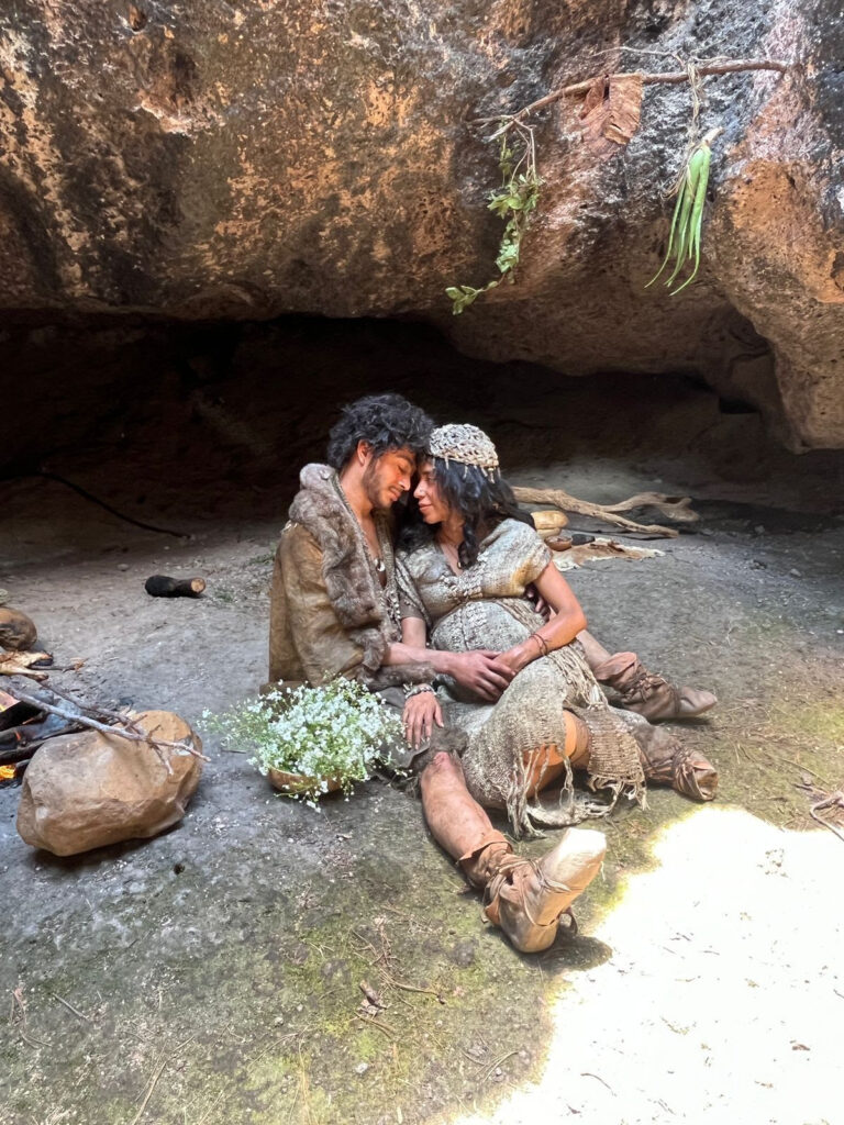Actores mexicanos en una escena de Amores Materialistas grabada en México.