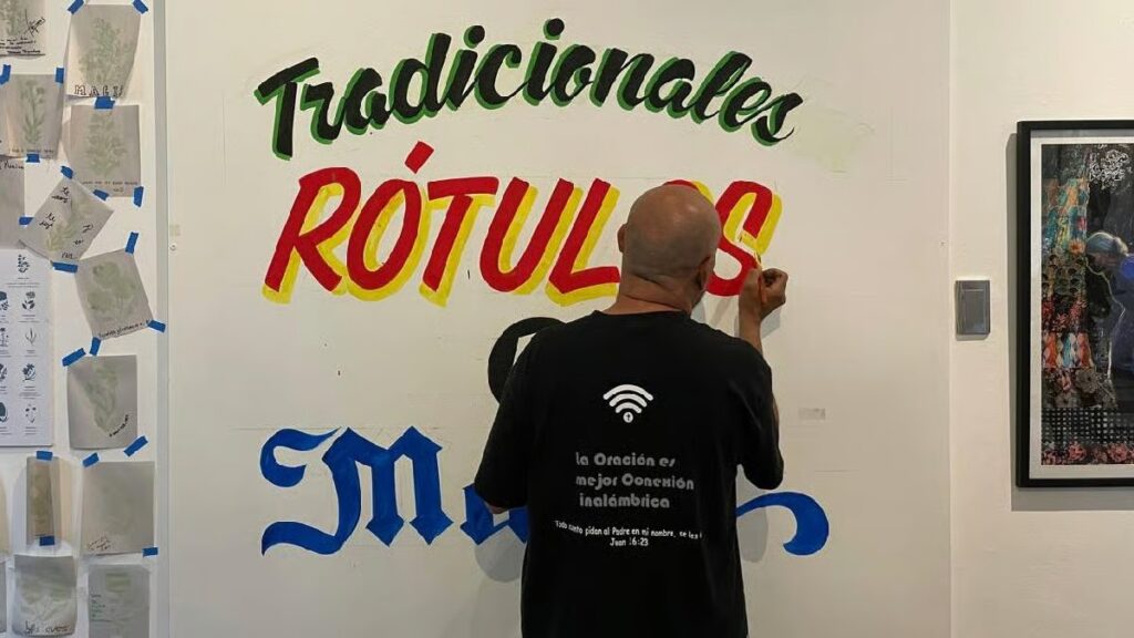 Exposición de rótulos en CDMX