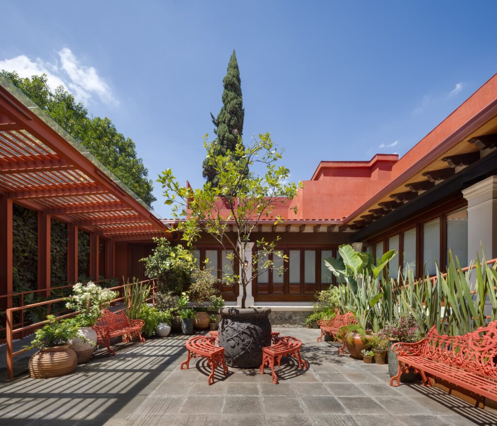 Patio de la Casa Roja.