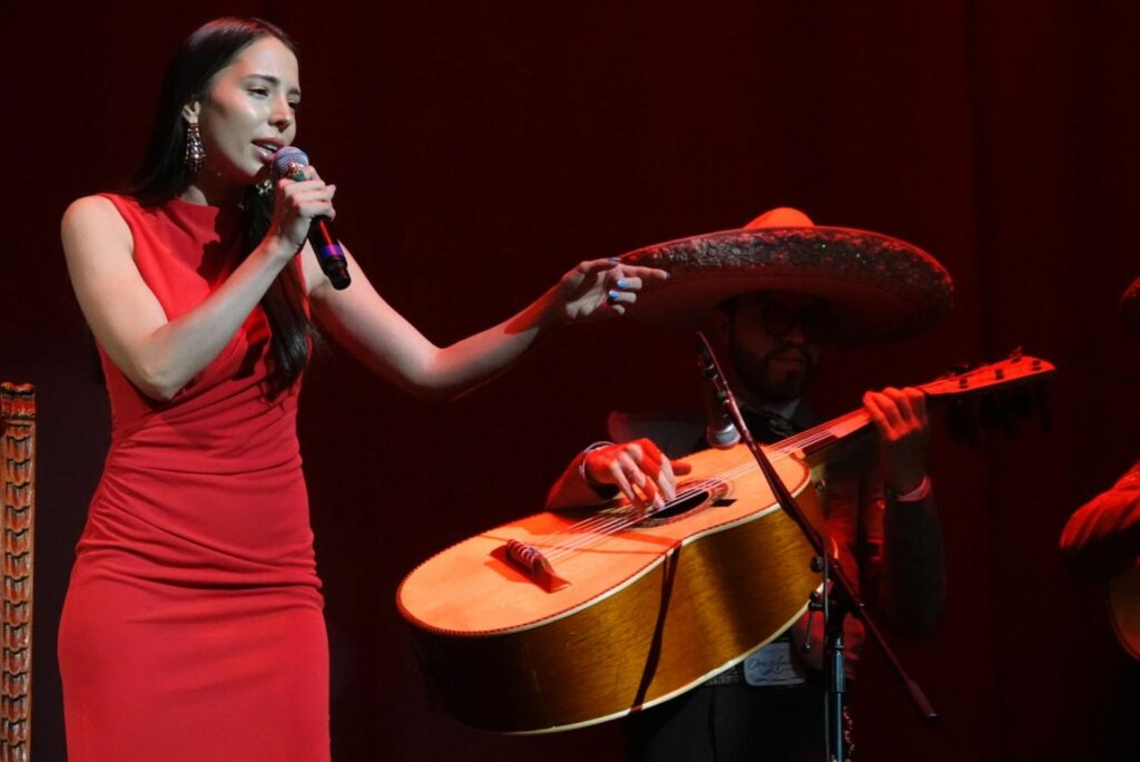 Majo Aguilar se presentará en el Zócalo capitalino. 