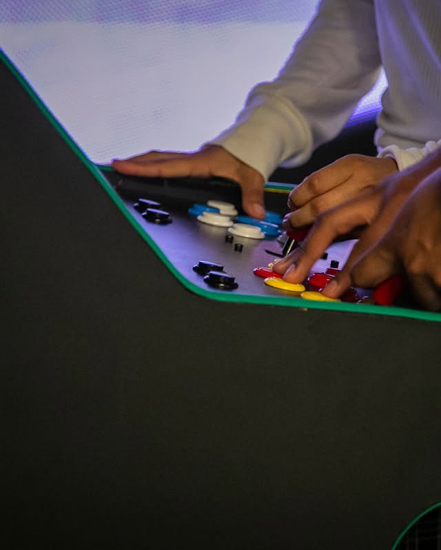 Arma la reta en las maquinitas y videojuegos gratis del Centro de Cultura Digital. 