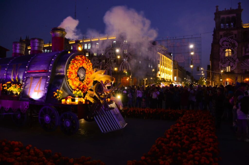 Ofrenda de Día de Muertos en el Zócalo de CDMX