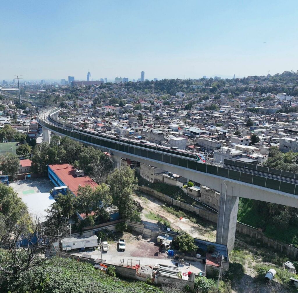 Tren Interurbano México-Toluca