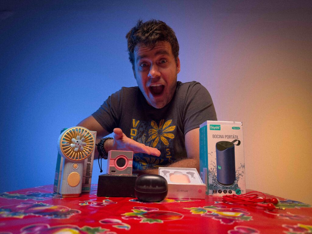 Jimmy es el creador de contenido que pone a prueba de todo.
