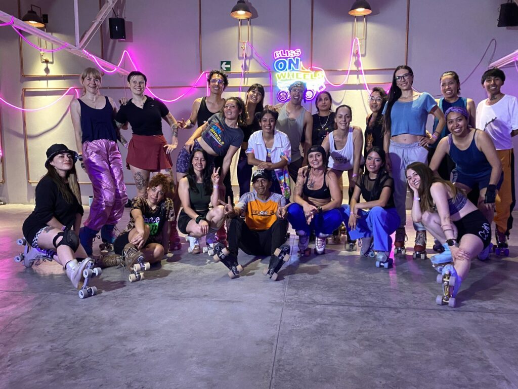 Habrá una noche de música y patinaje en Bliss on Wheels.