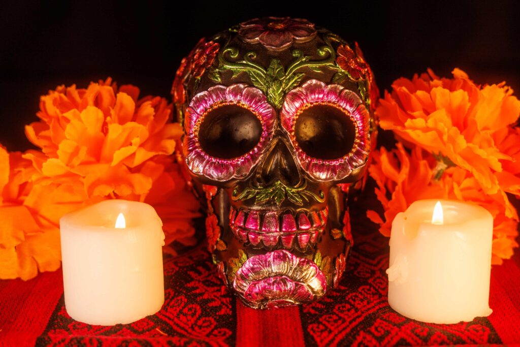 El Día de Muertos también se celebra con calaveritas literarias.